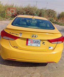 هیوندای ئەلەنترا